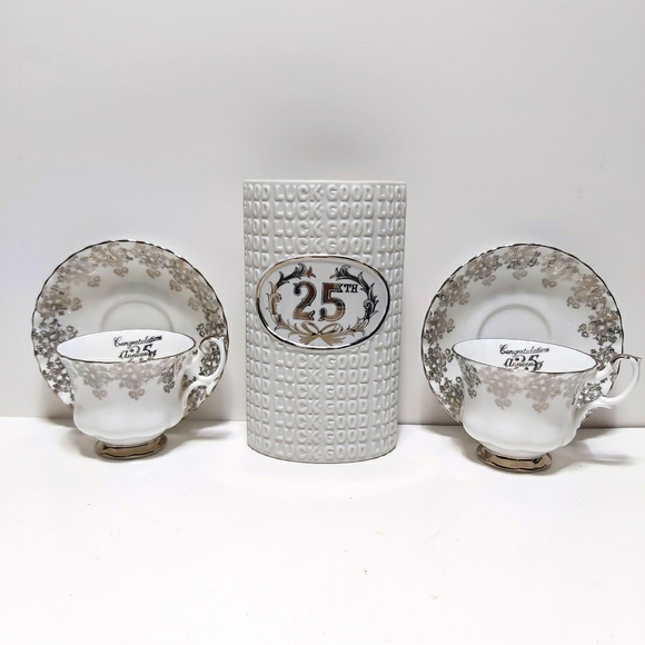 25th anniversary tea cups w/ saucer and vase - Picture 1 of 5
